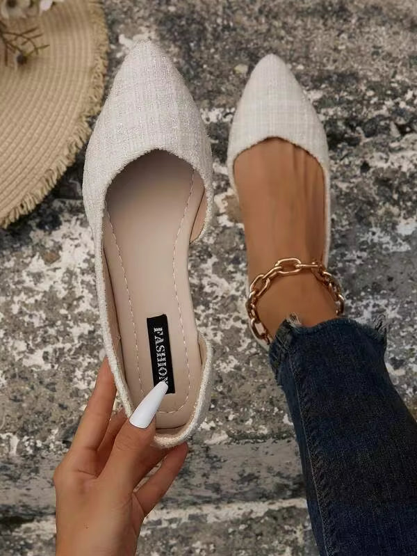 2025 Autumn Fashionable Women's Flat Hollow-Out Shoes, Comfortable And Slip-Resistant